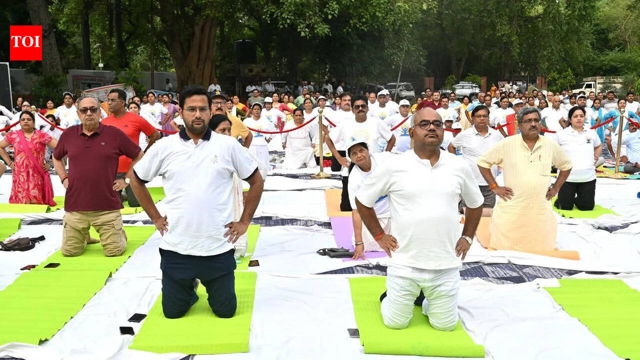 Yoga week commences in city