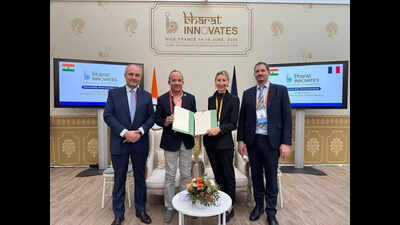 IIT Bhilai signs MoU with French institute for academic tie-up