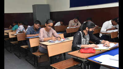 Over 1.53 lakh students to appear for Maharashtra SSC, HSC supplementary exams starting today