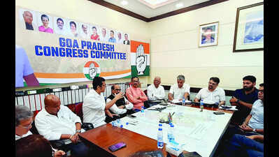 Cong suspends two office bearers for indiscipline