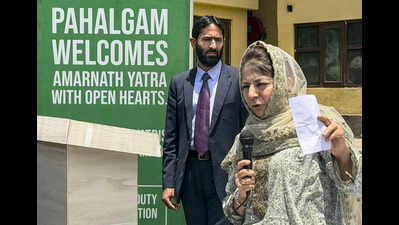 Protecting Amarnath yatris collective duty of Kashmiris, says Mehbooba