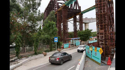 Sec 62-I’puram link reopens after a month