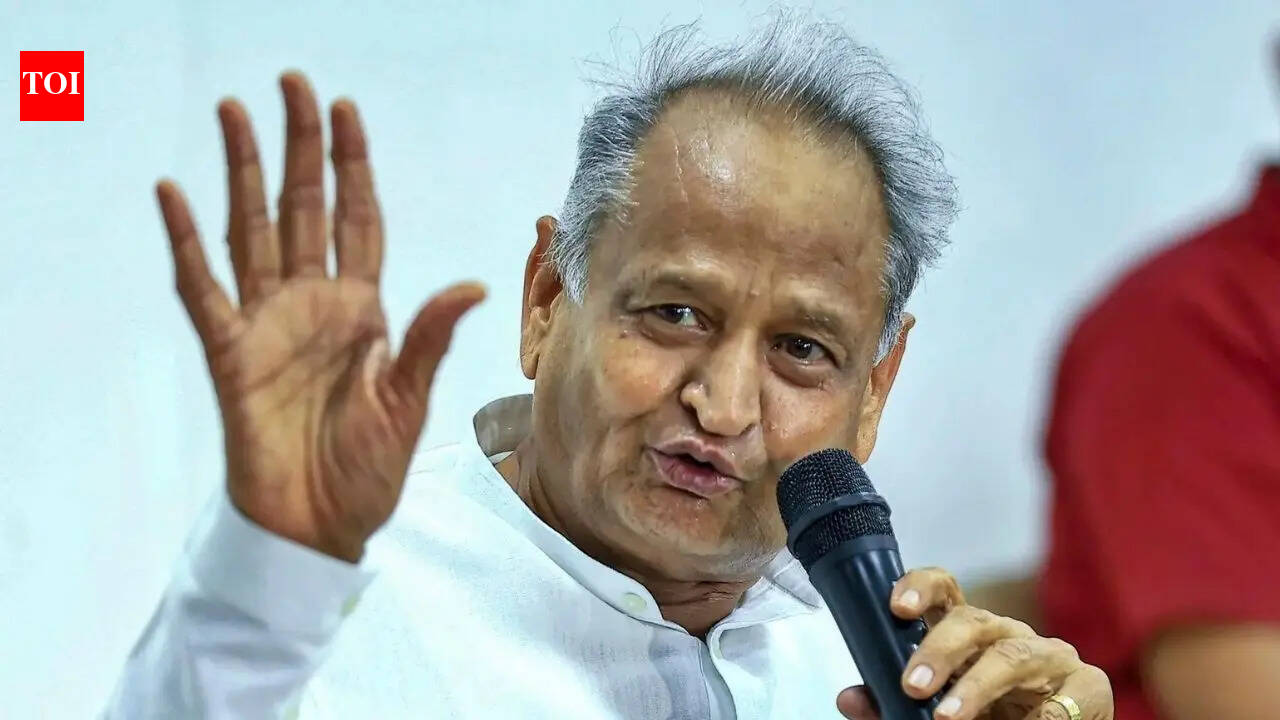 Gehlot’s remark reflects Cong’s authoritarian impulses, says BJP