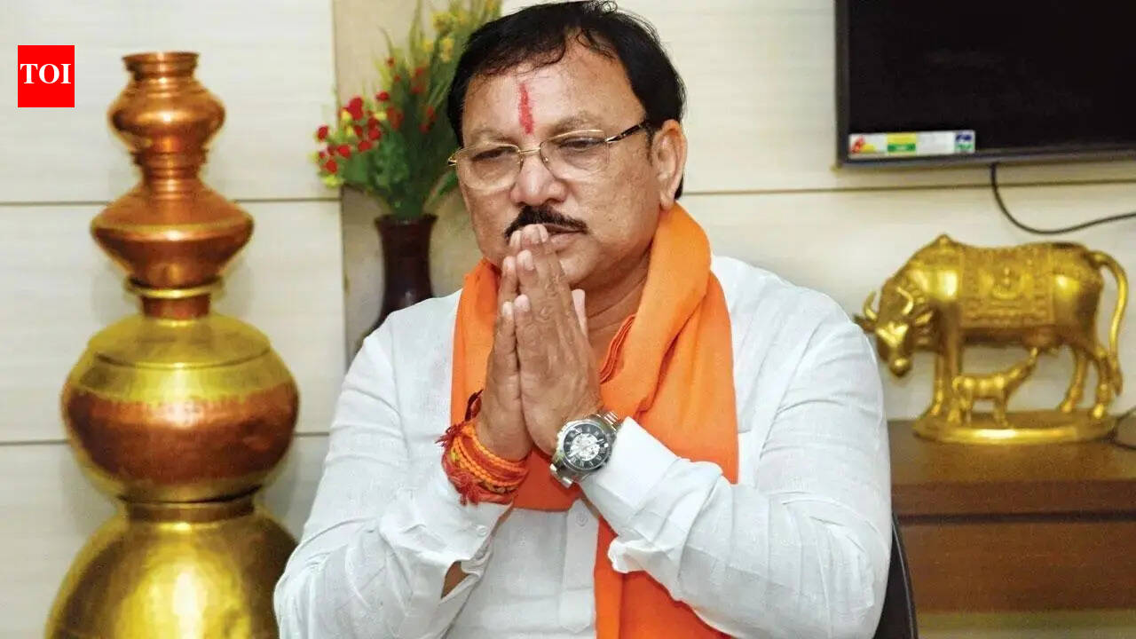 After missing Matoshree meeting, UBT MP meets Shinde Sena minister in Delhi