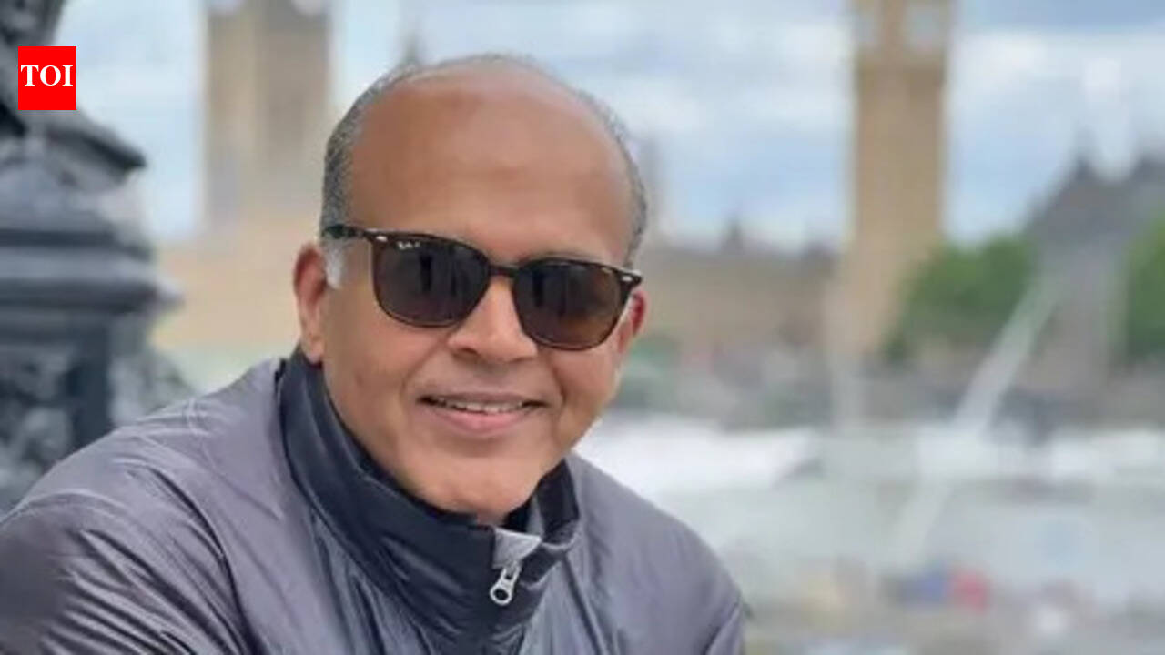 Ashutosh Gowariker talks about remaking Aamir Khan's 'Lagaan': 'Classics should be left untouched'