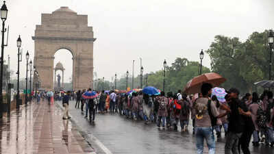 Rain lashes parts of Delhi-NCR, more thunderstorms likely