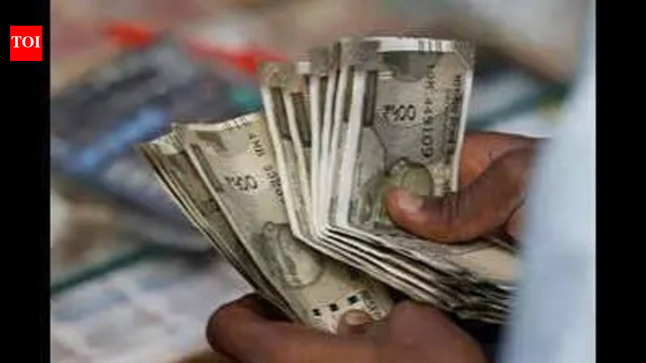 Man held for extorting money from Mumbai paneer seller over defamatory reel
