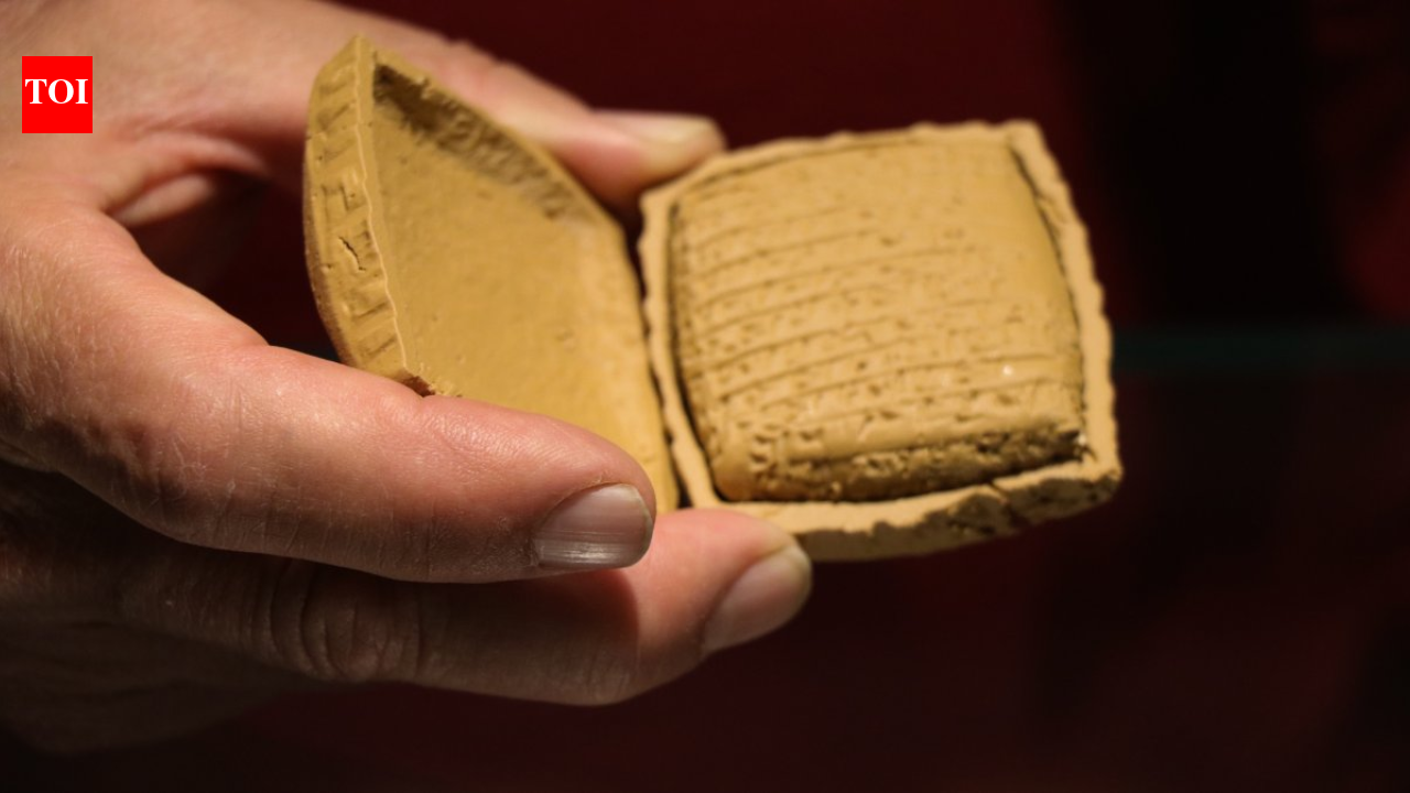 4,000-year-old sealed clay tablet reveals how ancient Anatolia ran trade networks in Turkey