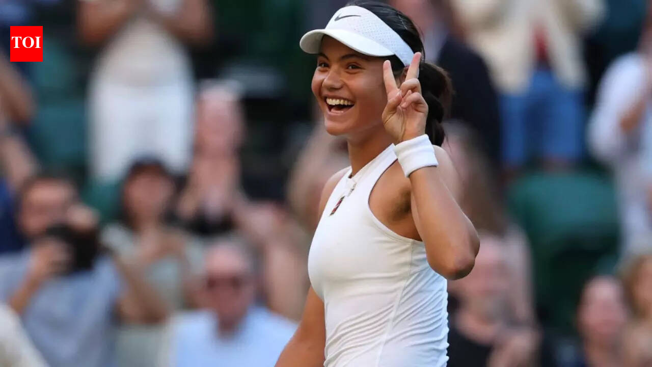 Former World No 10 Emma Raducanu sparks dating rumors after Queen’s final defeat, shares romantic moment with PR expert John Friend