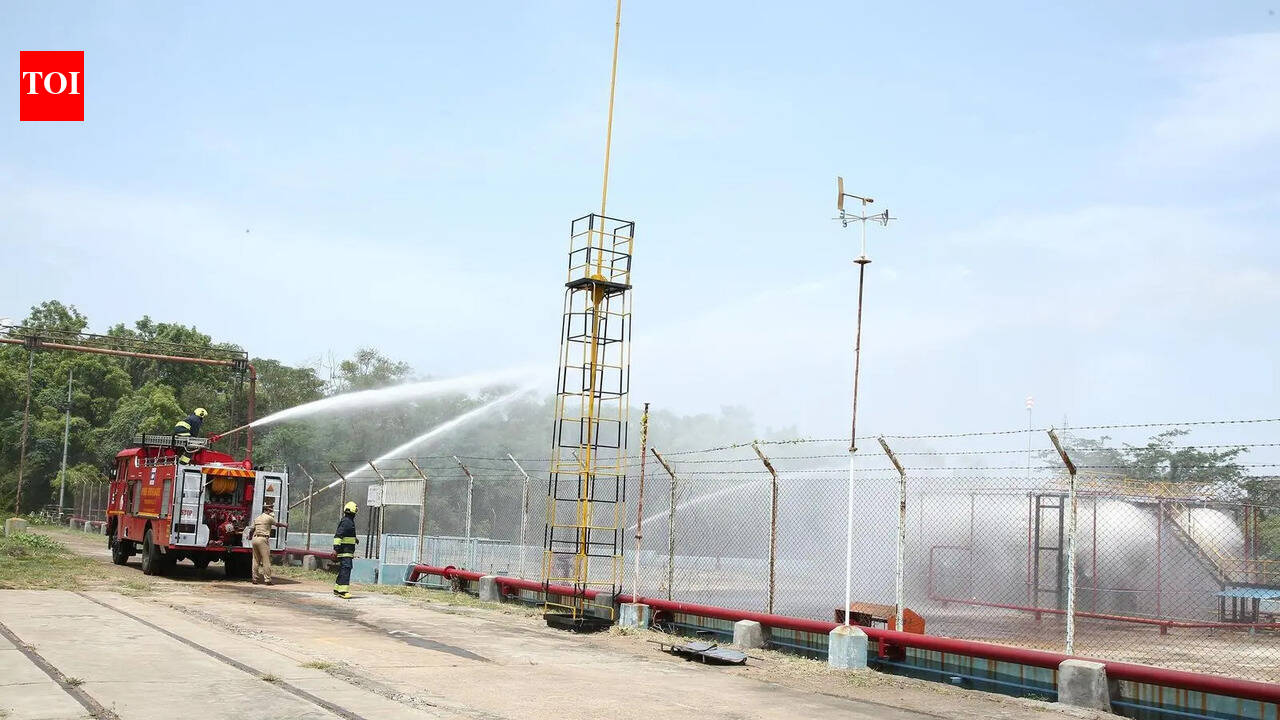 Emergency mock fire drill conducted at Bhel Trichy