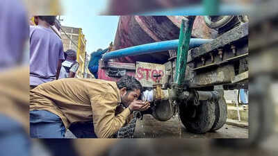 Another water scare in Indore as several residents fall sick; sewage leakage into tubewell suspected