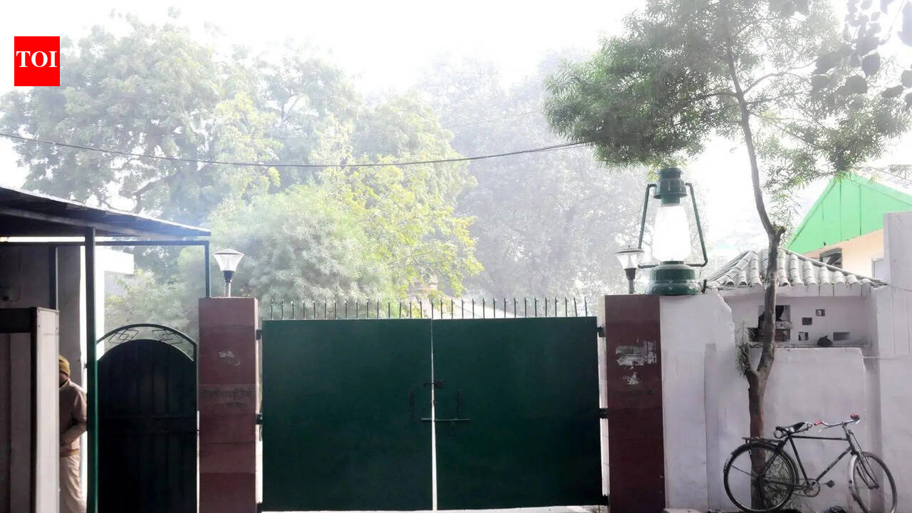 Rabri seeks special room for Laluat new bungalow before shifting