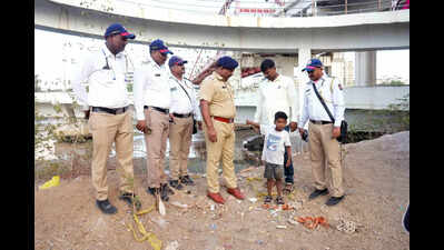 7-year-old’s quick alert helps save man from drowning in Kalwa creek