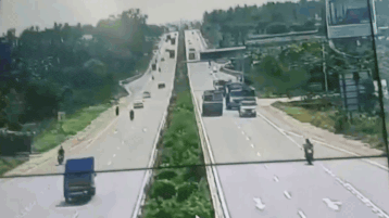 CCTV captures truck ramming tractor, jumping divider and crashing into vehicle on Karnataka highway