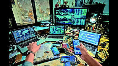 Police bust pan-India mule bank network, 10 arrested in Delhi