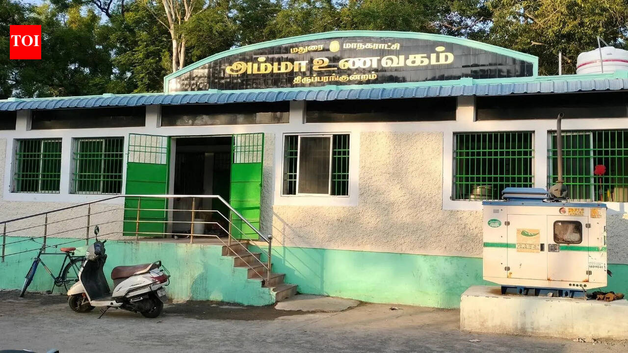 Madurai corpn inspects, cleans Amma canteen after persisting complaints