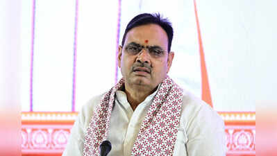 CM directs district-wise tracking of camp cases