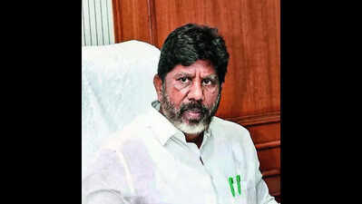 Contractors postpone ‘Chalo Hyderabad’, govt assures to release bills