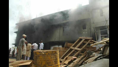 Electric two-wheeler warehouse gutted in Moosapet, Hyderabad