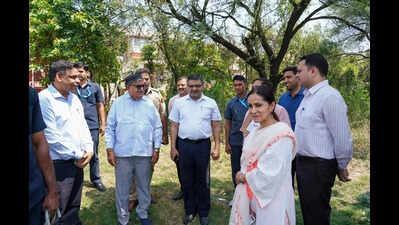 Kataria inspects key city junctions; directs comprehensive beautification ahead of Asian Games relay event