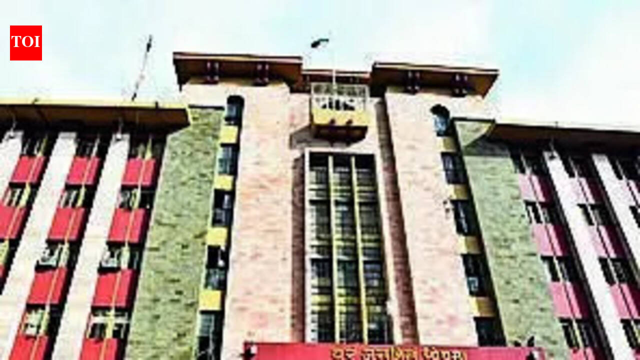 Despite opposition, PMC standing committee approves handing over select civic schools to be run by private organisation