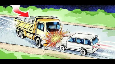 Ganja smugglers’ highway escape ends in tragedy; 1 dead, 26kg contraband seized near Vijayawada