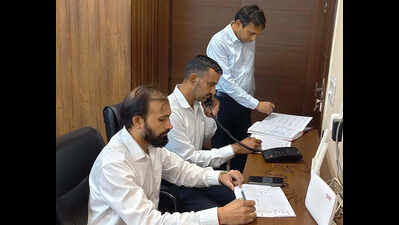 Gurgaon SIR desks swamped by queries from other states