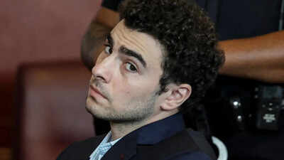 Hearing rescheduled after prosecutors fail to notify jail to bring him to court