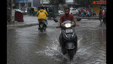 Rain, cloud cover bring relief across Haryana, IMD forecasts more thunderstorms