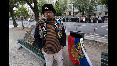  Russian artist killed shot in Poland