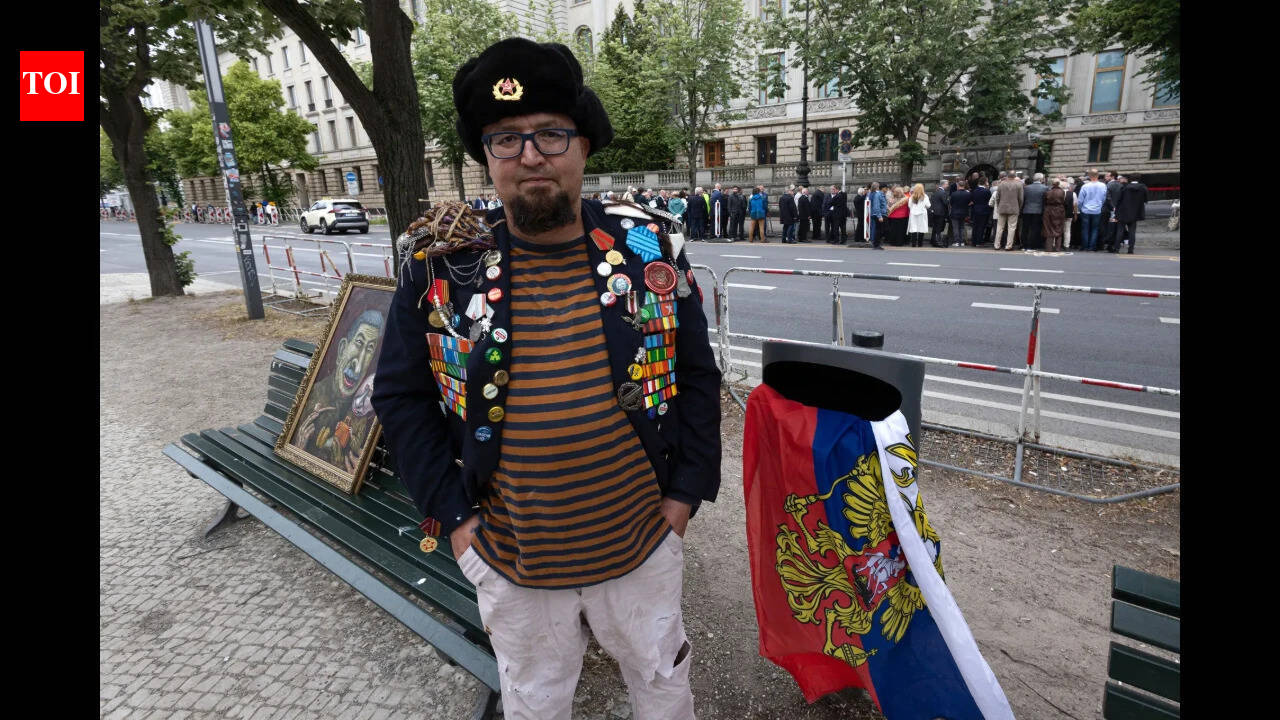 A sharp critic of Putin: Russian artist killed shot in Poland