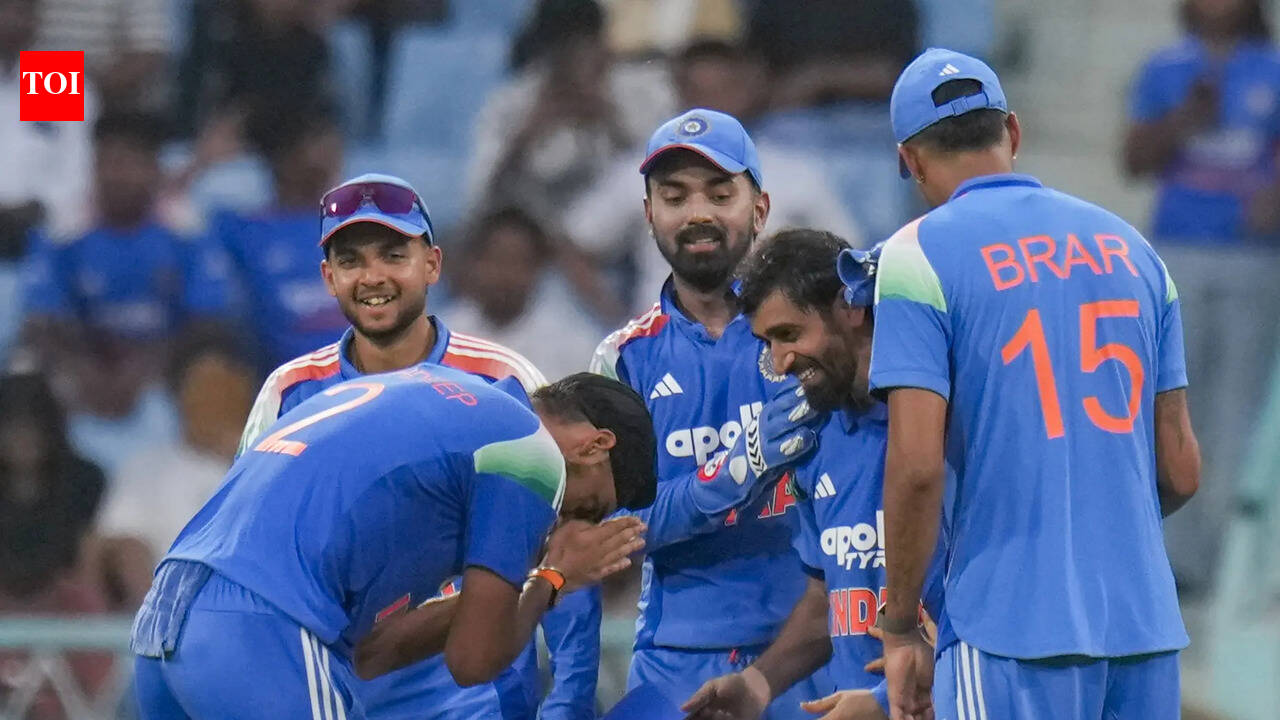 2nd ODI Live: Arshdeep Singh dismisses Rashid Khan as India close in on victory