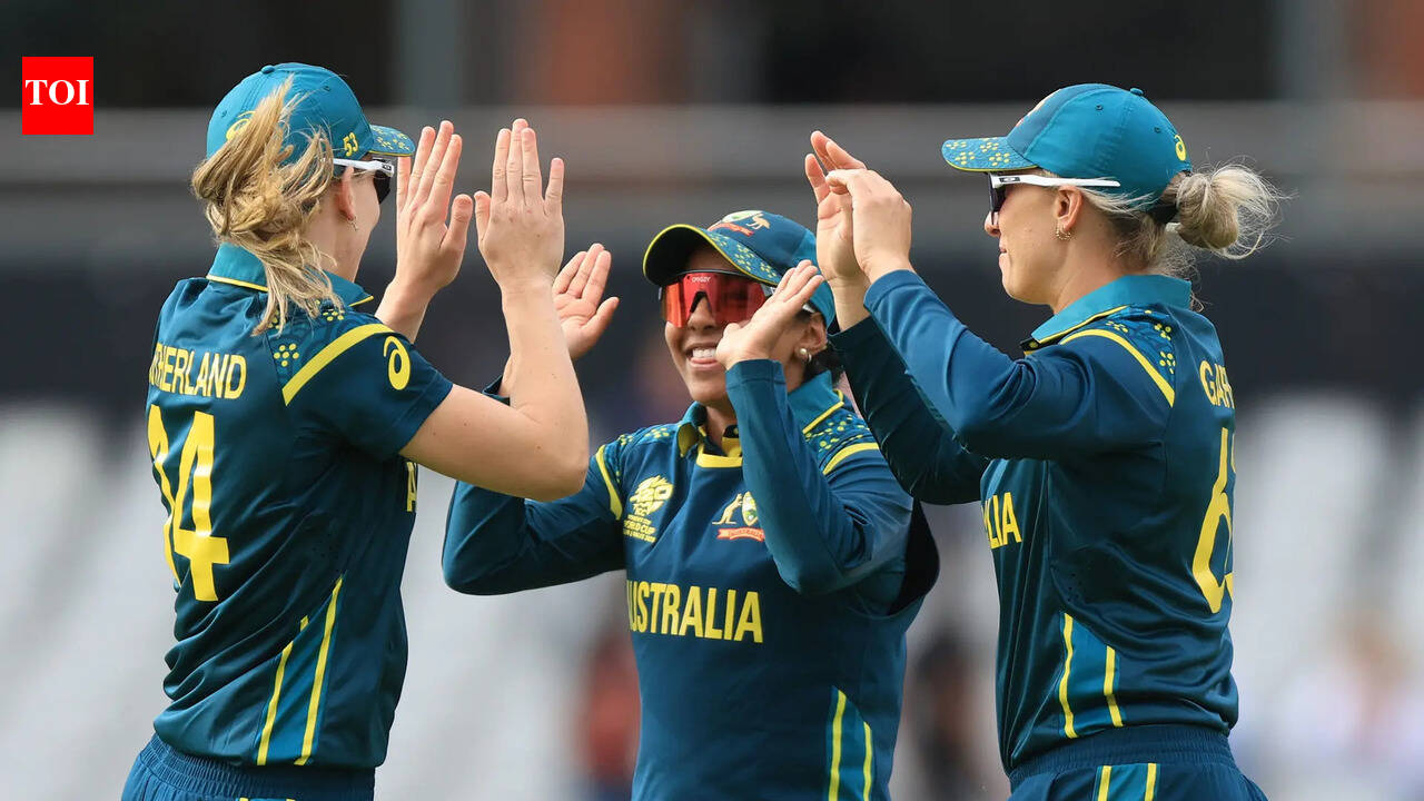 AUS W vs BAN W Live Score: Australia Women opt to bowl 