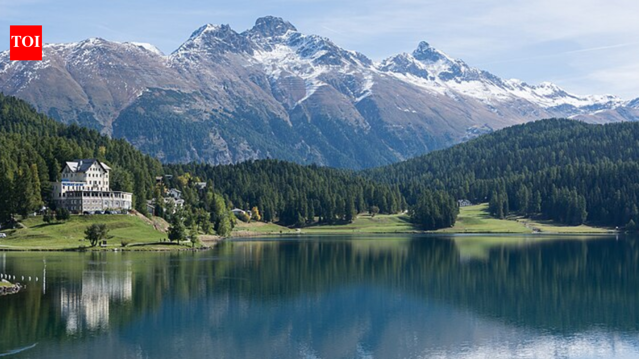 Scientists say a nearby lake, river, or sea could heat homes in winter and cool them in summer, and may one day serve 18% of Europe’s homes