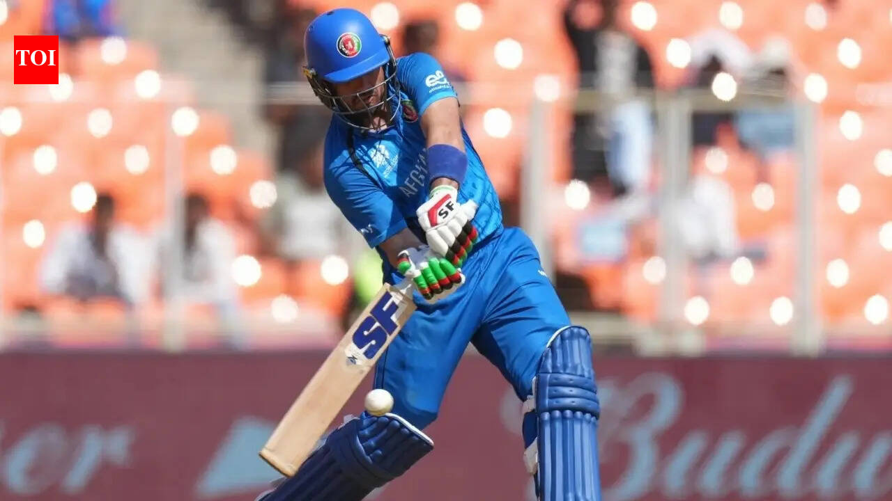 'Our support is with him': Afghanistan rally around Darwish Rasooli after father's death