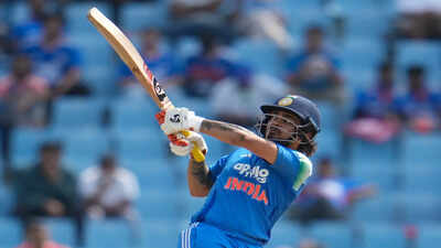  Ishan Kishan joins elite list with 125-run knock in Lucknow