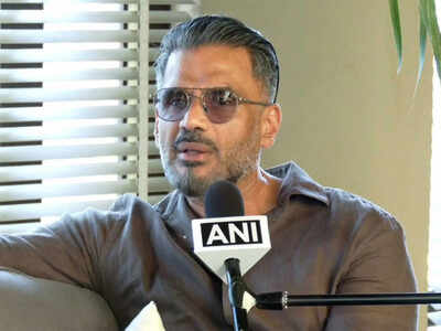  Suneil Shetty on Khiladi Kumar's playful side, praises his sense of humour