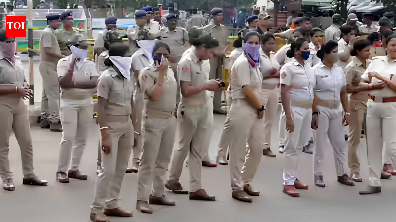 Delhi to deploy women police personnel on DTC ‘ladies special’ buses