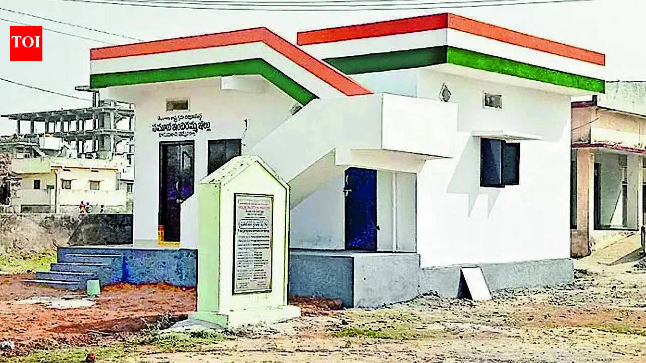 Hut dwellers first priority in Indiramma housing Ph-2: Ponguleti