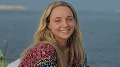 Australian woman dies after severe blood loss during home birth after refusing ambulance assistance; firstborn survived