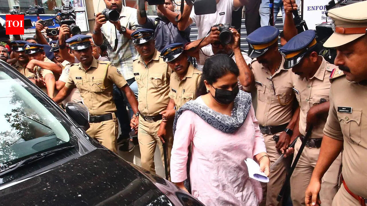 Veena appears before ED in CMRL-Exalogic case, interrogation lasts over nine hours