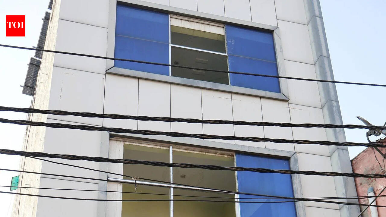 'She was alive for 2 hrs': Ghaziabad man alleges hospital doors shut on 4-yr-old rape victim