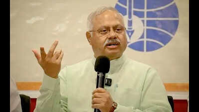 Bhagwat didn’t refer to India-Pak political diplomacy, says RSS top functionary