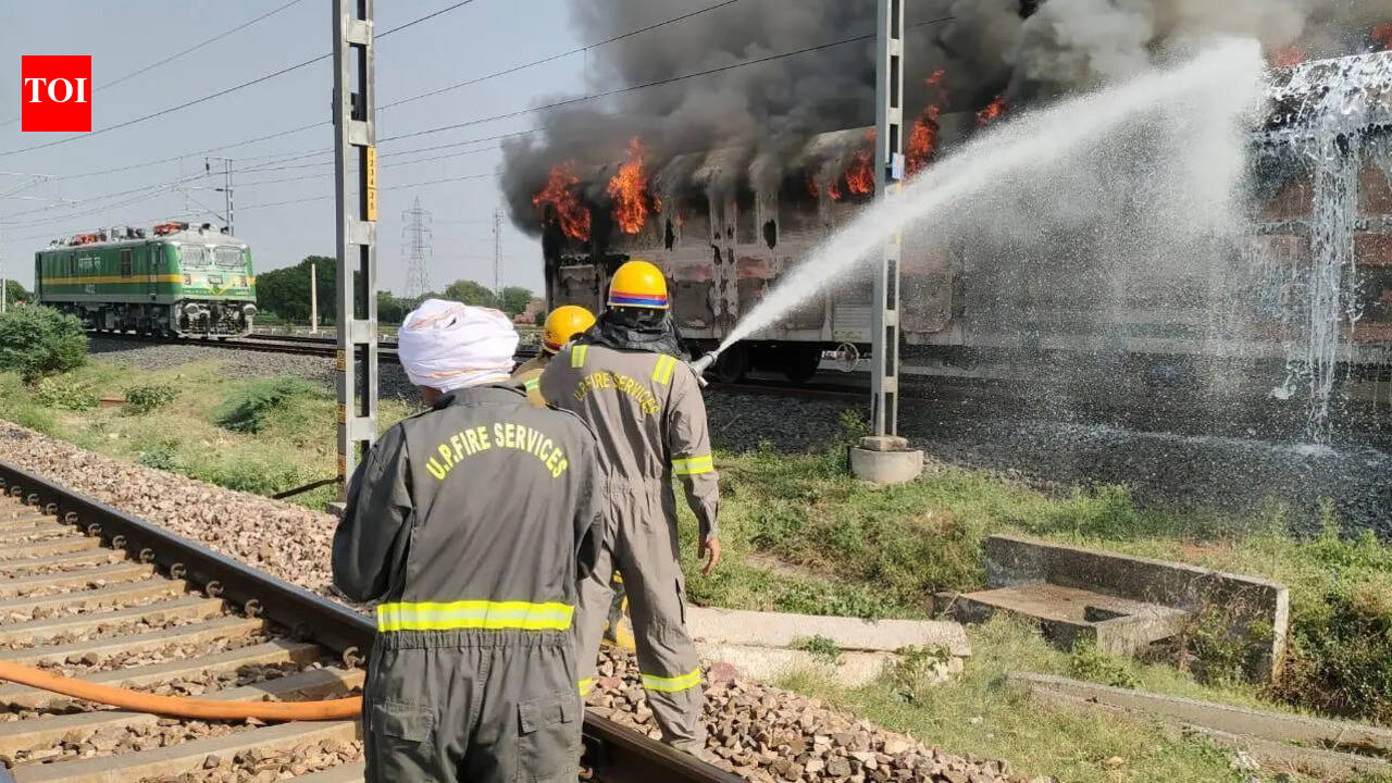 Train wagon ferrying cars gutted in fire in Firozabad