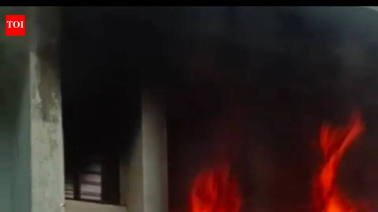 Pre-Dawn Fire Rips Through Kalmeshwar Civic Body Office, Losses Pegged At Lakhs