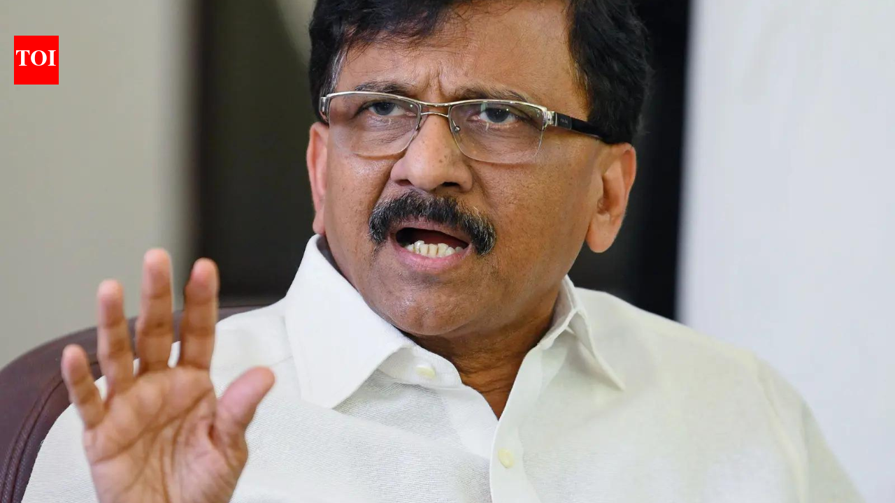 Sanjay Raut showers cuss words like confetti