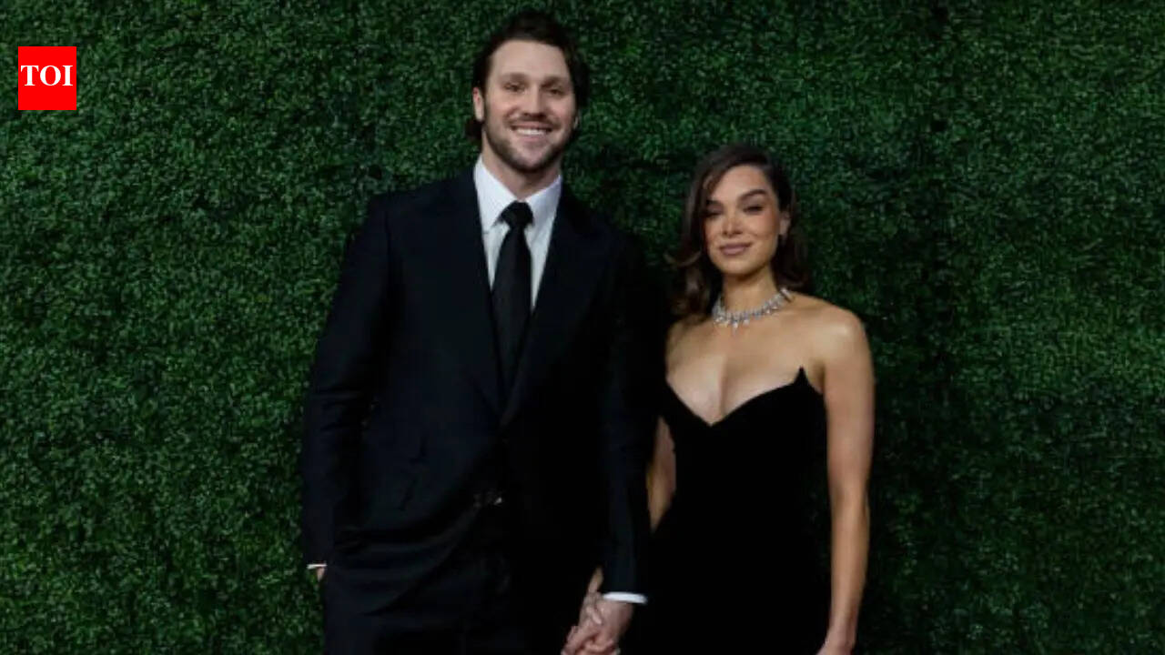Hailee Steinfeld reveals major postpartum fitness decision amid Josh Allen's rising Super Bowl expectations