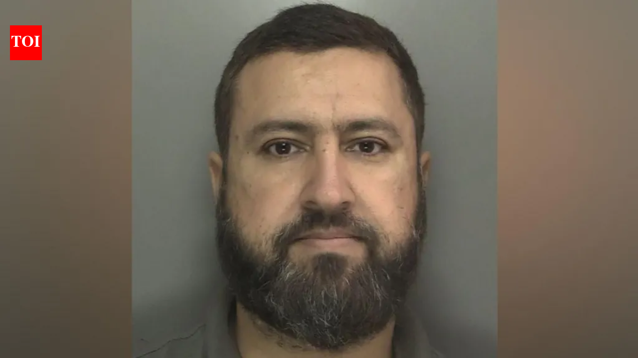 British Amazon delivery driver jailed after making £300,000 helping students cheat in university exams
