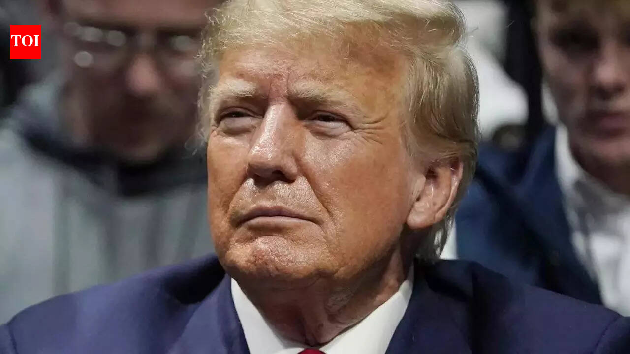 Donald Trump makes 'Apple announcement' for Intel; says: Stupid Presidents took ...