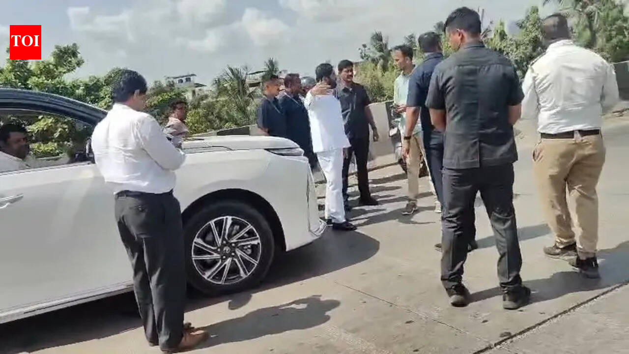 Woman killed in truck-bike collision on Mumbai-Nashik Highway; Eknath Shinde stops convoy to assist